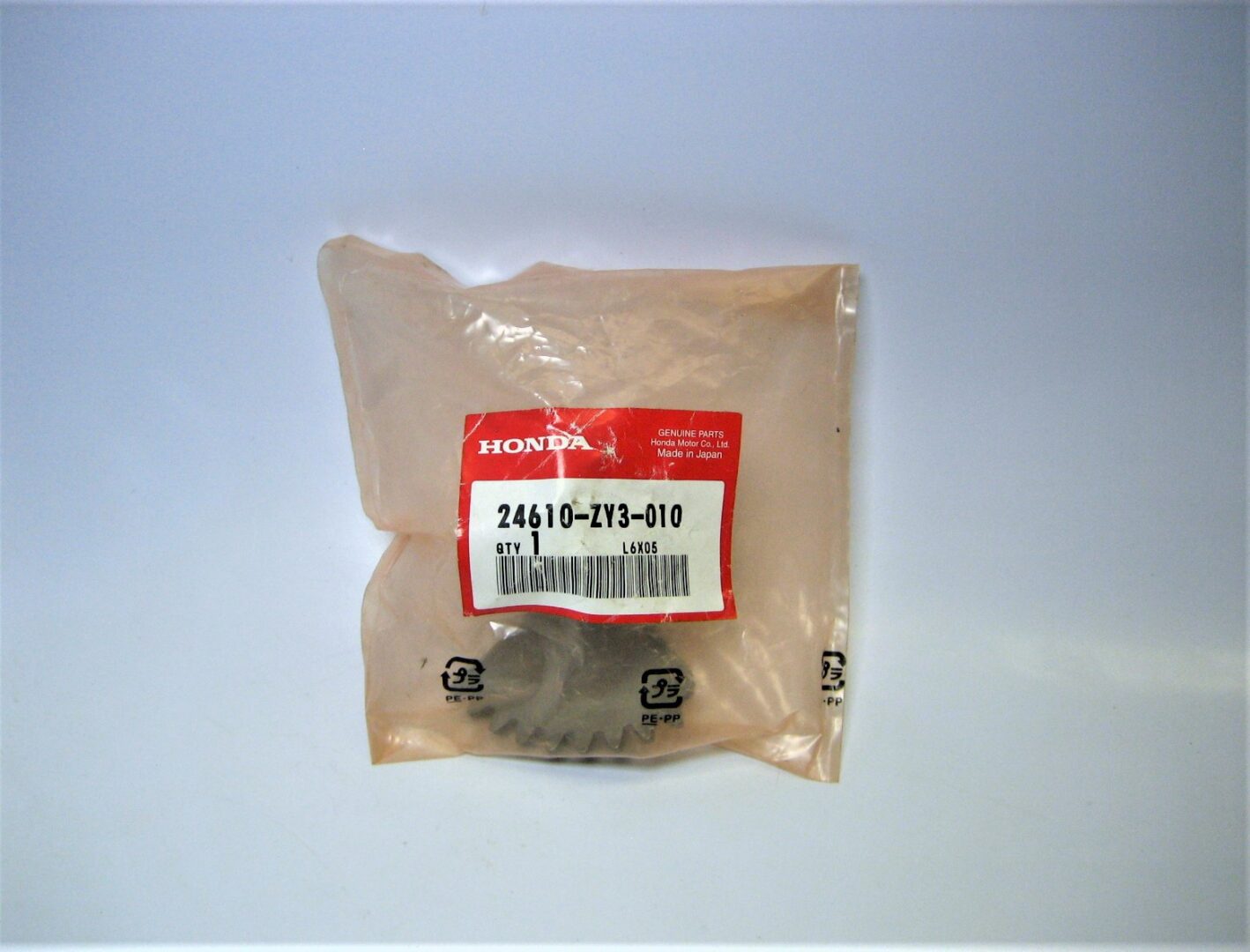 匿名　1206045 Honda Marine 24610-ZY3-010 *OEM*~NEW~ BF200 / BF250 Outboard Shaft