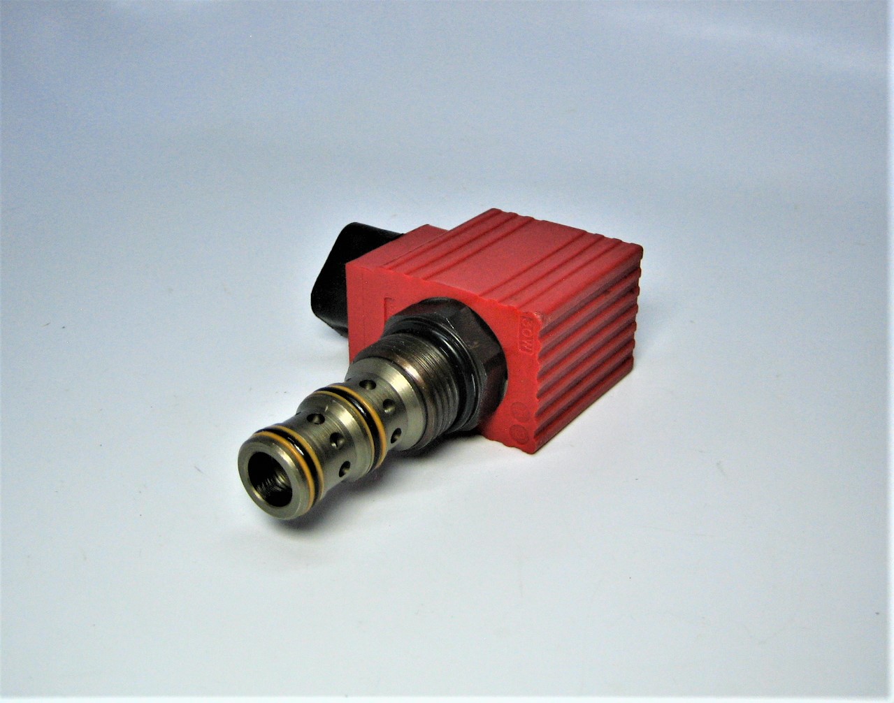 volvo-3825654-solenoid_eh_2182022-4-