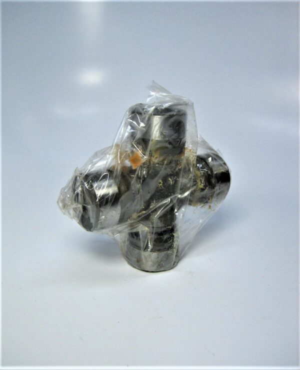 volvo-penta-853255-u-joint_eh_2232022-3-
