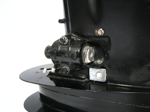 suzuki-2007-df300-mid-section_eh_4132022-3-