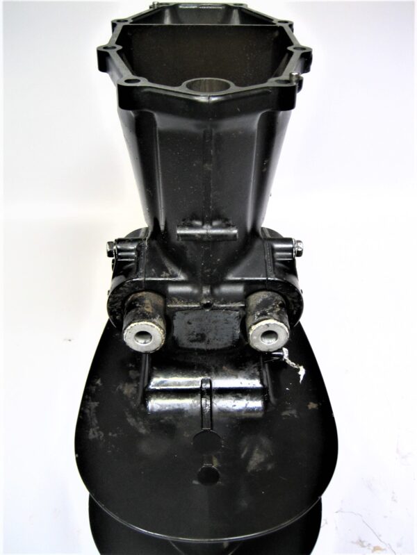 suzuki-2007-df300-mid-section_eh_4132022-5-