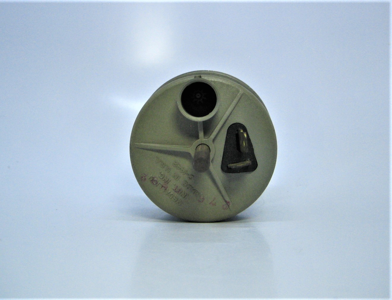 medallion-6831-gauge_eh_532022-3-