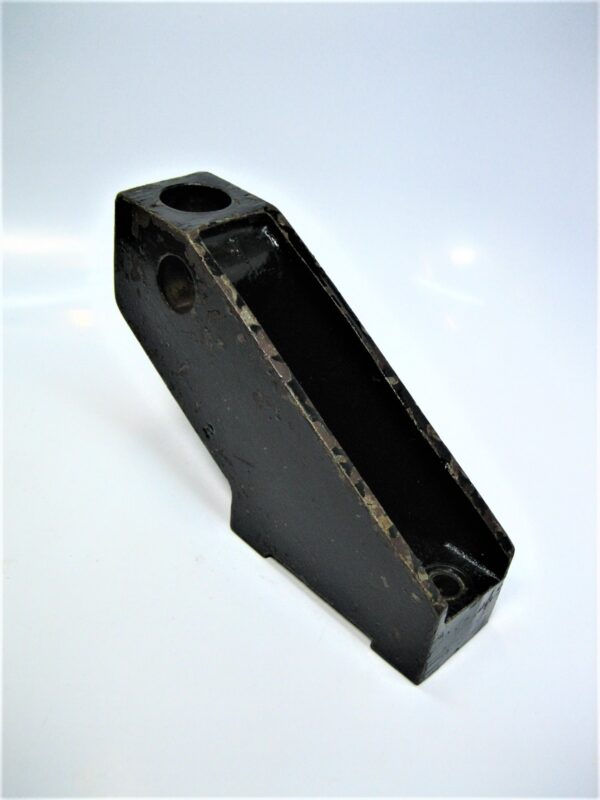 mercruisier-47501-transmission-rear-mounting-bracket_eh_7262022-6-