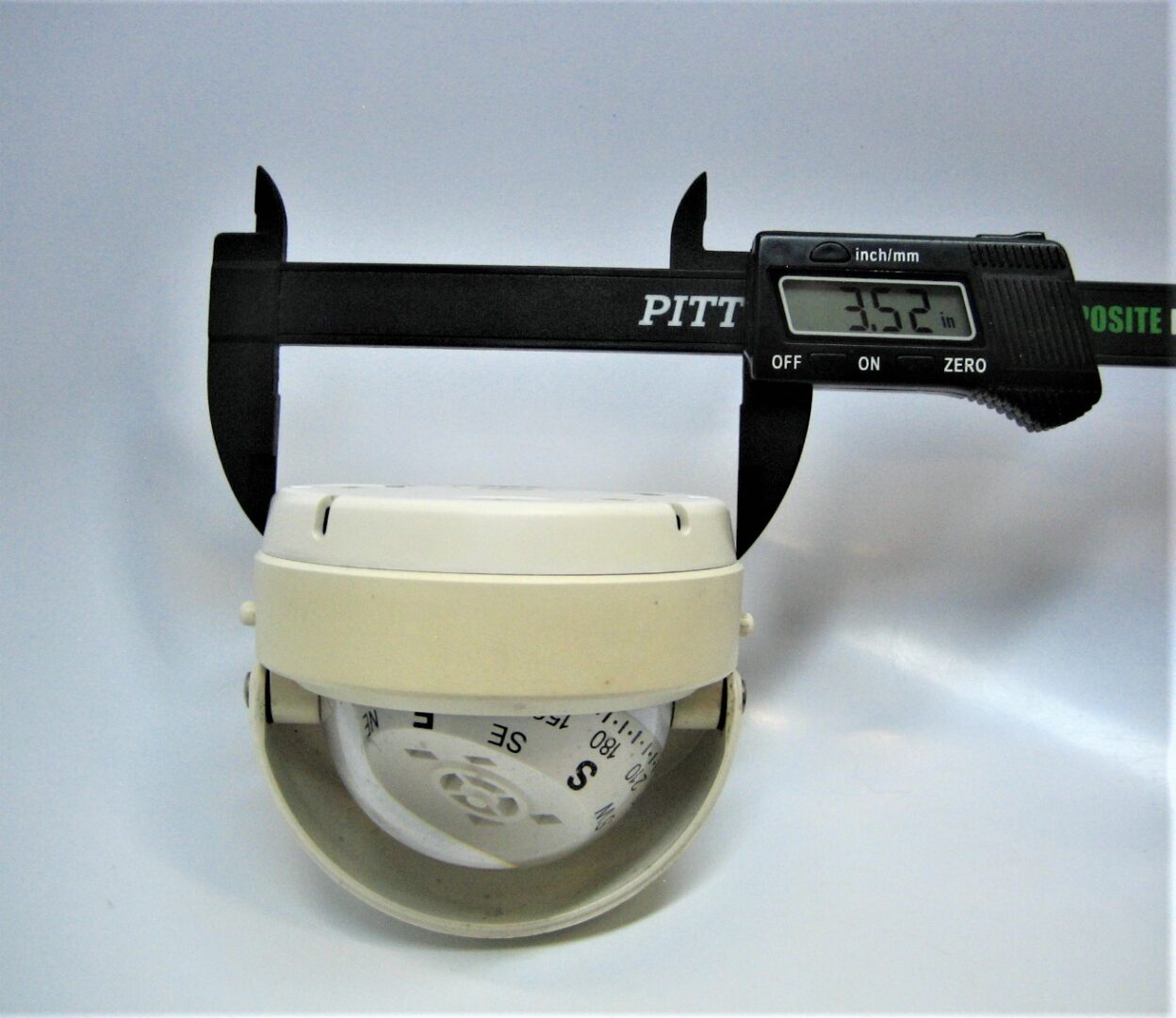 Ritchie S-53W White 2-3/4″ Marine Surface Mount Explorer