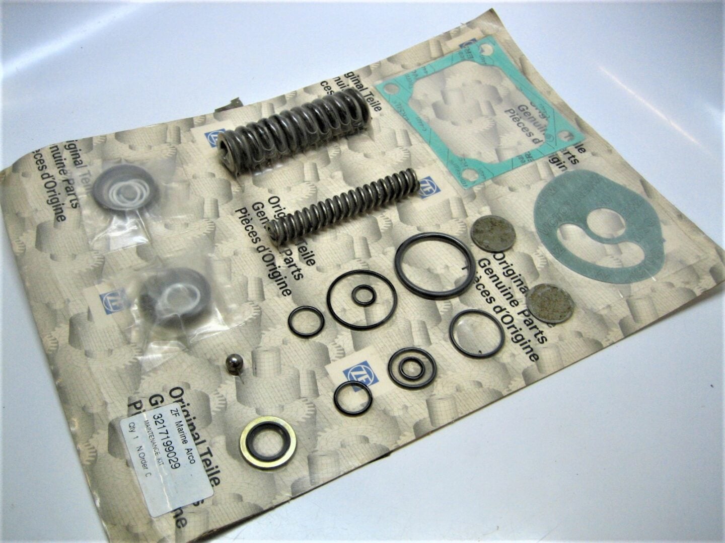 zf-marine-3217199029-maintenance-kit_eh_7282022-4-