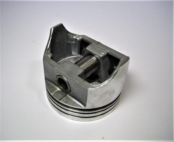 sealed-power-650p20-pistons_eh_8312022-11-
