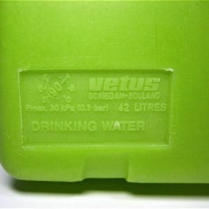 vetus-11g-rigid-plastic-drinking-water-tank_eh_8232022-2-