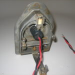 accon-204-m-pop-up-folding-bow-bi-color-light-good-used-condition-max-10182022-3-