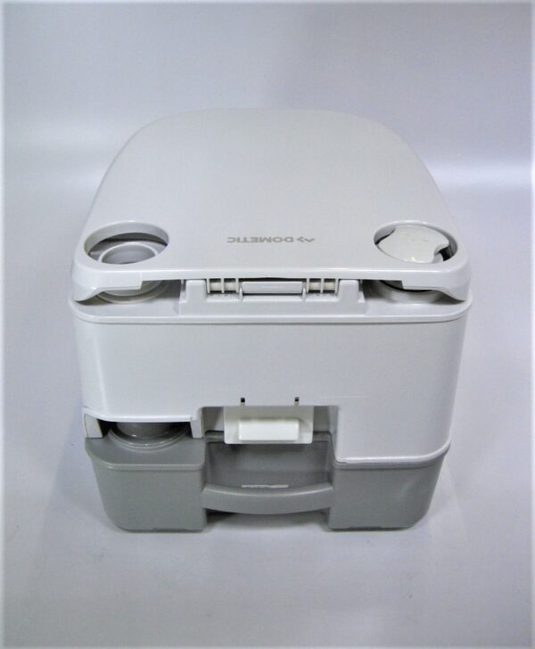 dometic-301097206-portable-toilet_eh_10252022-10-