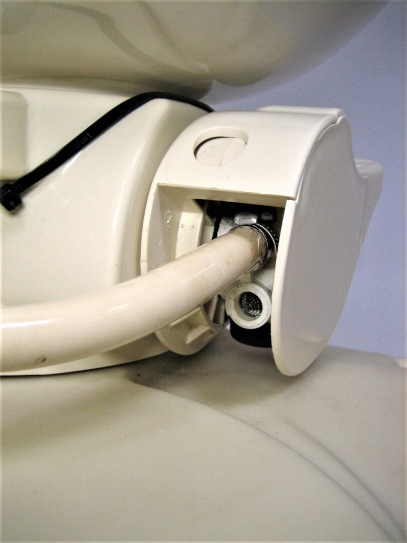 dometic-312371103-toilet_eh_10122022-10-