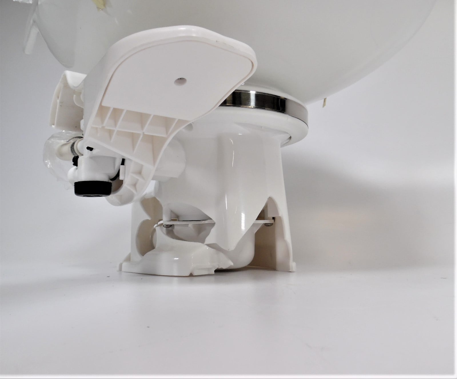 dometic-toilet_eh_262023-2-