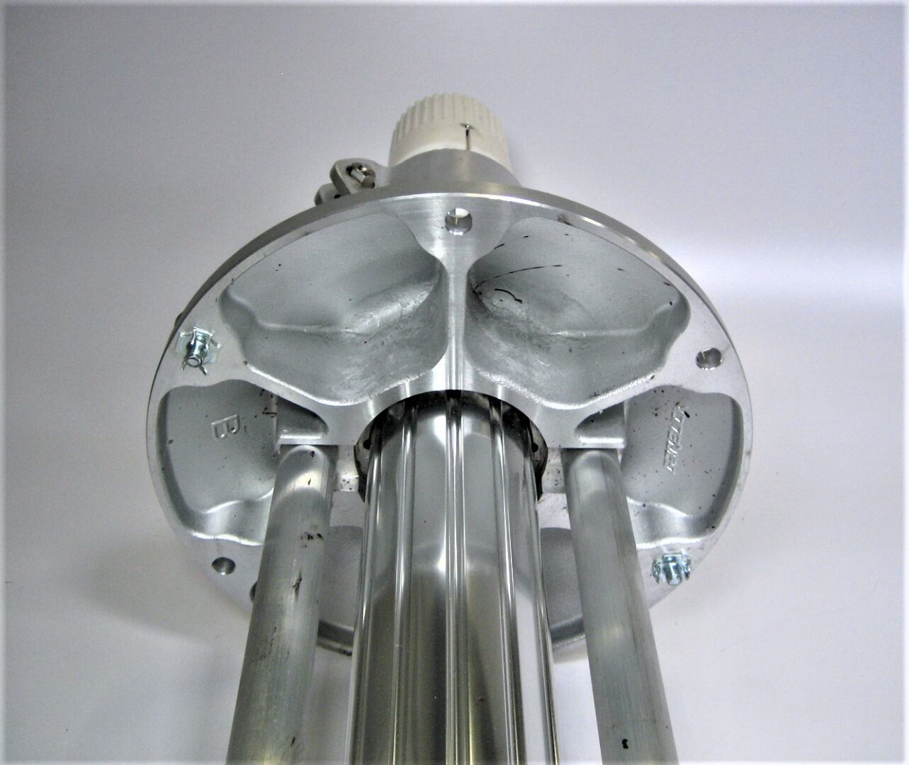 garelick-78545-81-pedestal_eh_10142022-10-