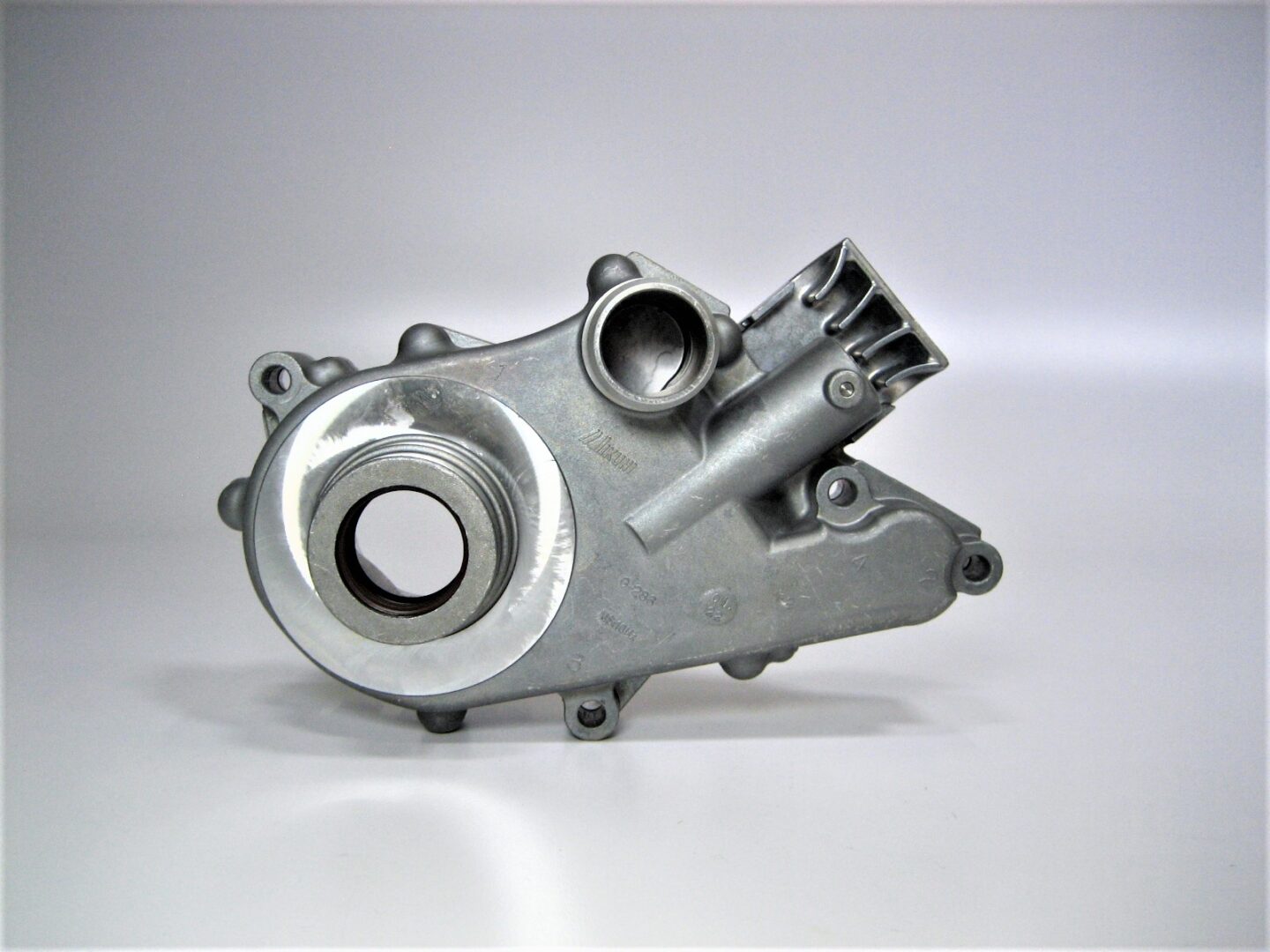 Mercury 8M0057658 OEM ~NEW~ Oil Pump Assembly for 150HP / 4
