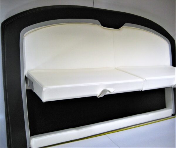 sea-ray-2210975-310slx-cushion_eh_10242022-6-