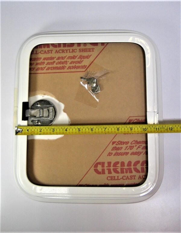 sea-ray-2306536-mdp-access-door_eh_10312022-4-