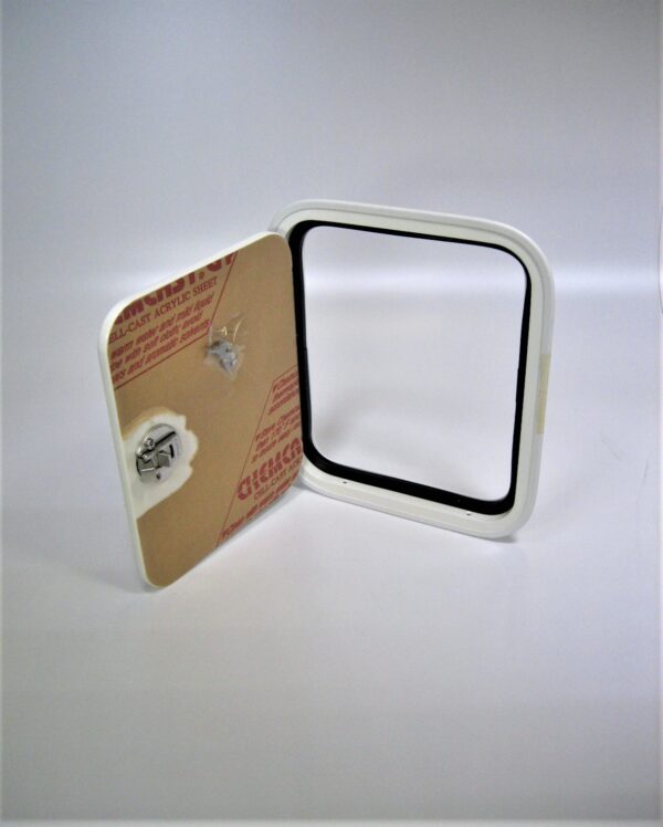 sea-ray-2306536-mdp-access-door_eh_10312022-7-