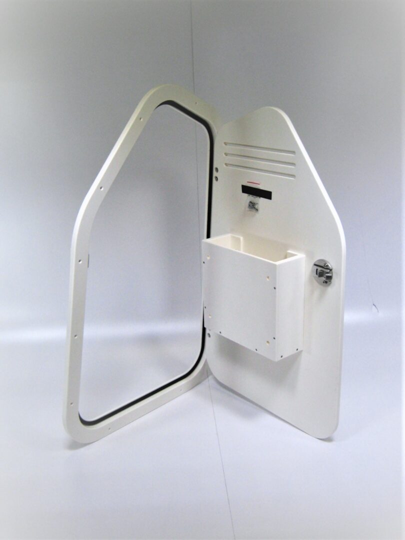 marine-door_eh_11112022-1-