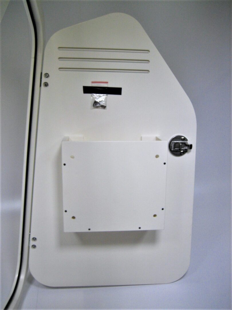marine-door_eh_11112022-2-