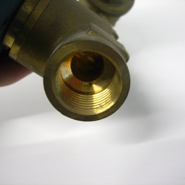 8334 Thetford 38142 Tecma Series 8334 24v Water Inlet CME Solenoid Valve ...