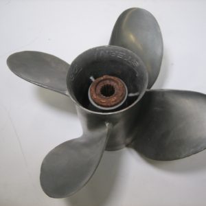 mercury-marine-zeus-pod-drive-prop-right-rear-4-blade-8m8023970-slight-edge-wear-max-03032023-10-