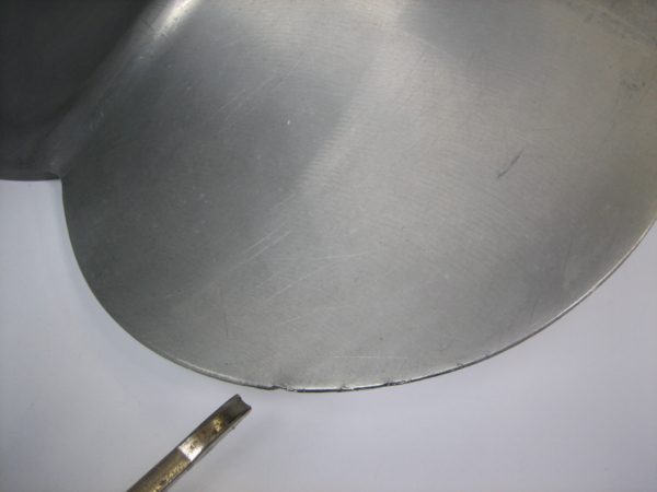 mercury-marine-zeus-pod-drive-prop-right-rear-4-blade-8m8023970-slight-edge-wear-max-03032023-3-