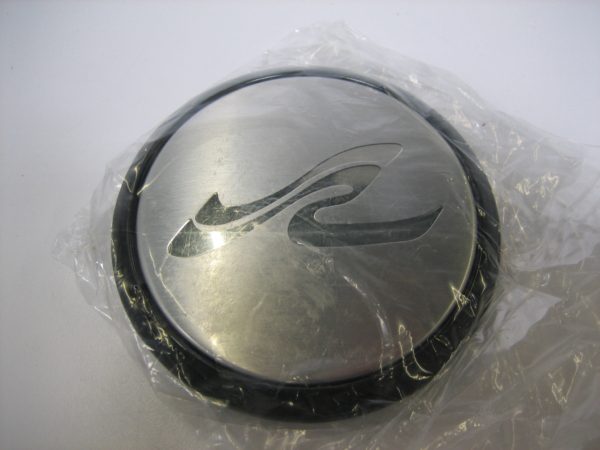 sea-ray-steering-wheel-logo-emblem-silver-max-03062023-1-