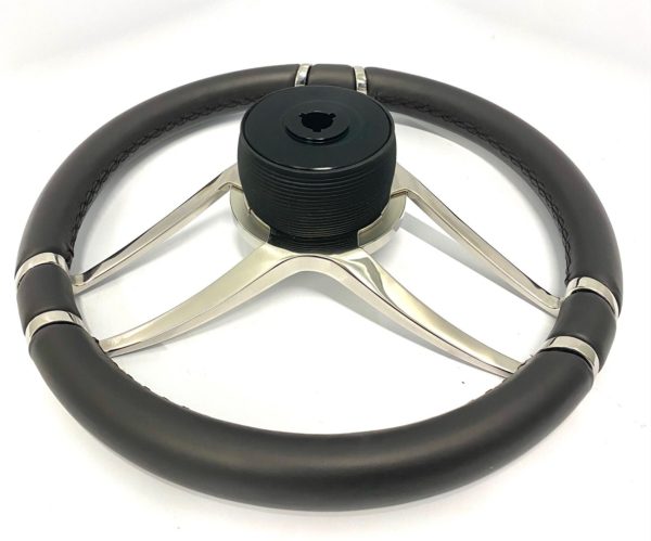 gussi_steeringwheel_th_8-24 -4-