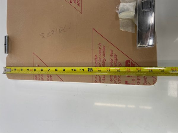 bostonwhaler_door_sc_8.25