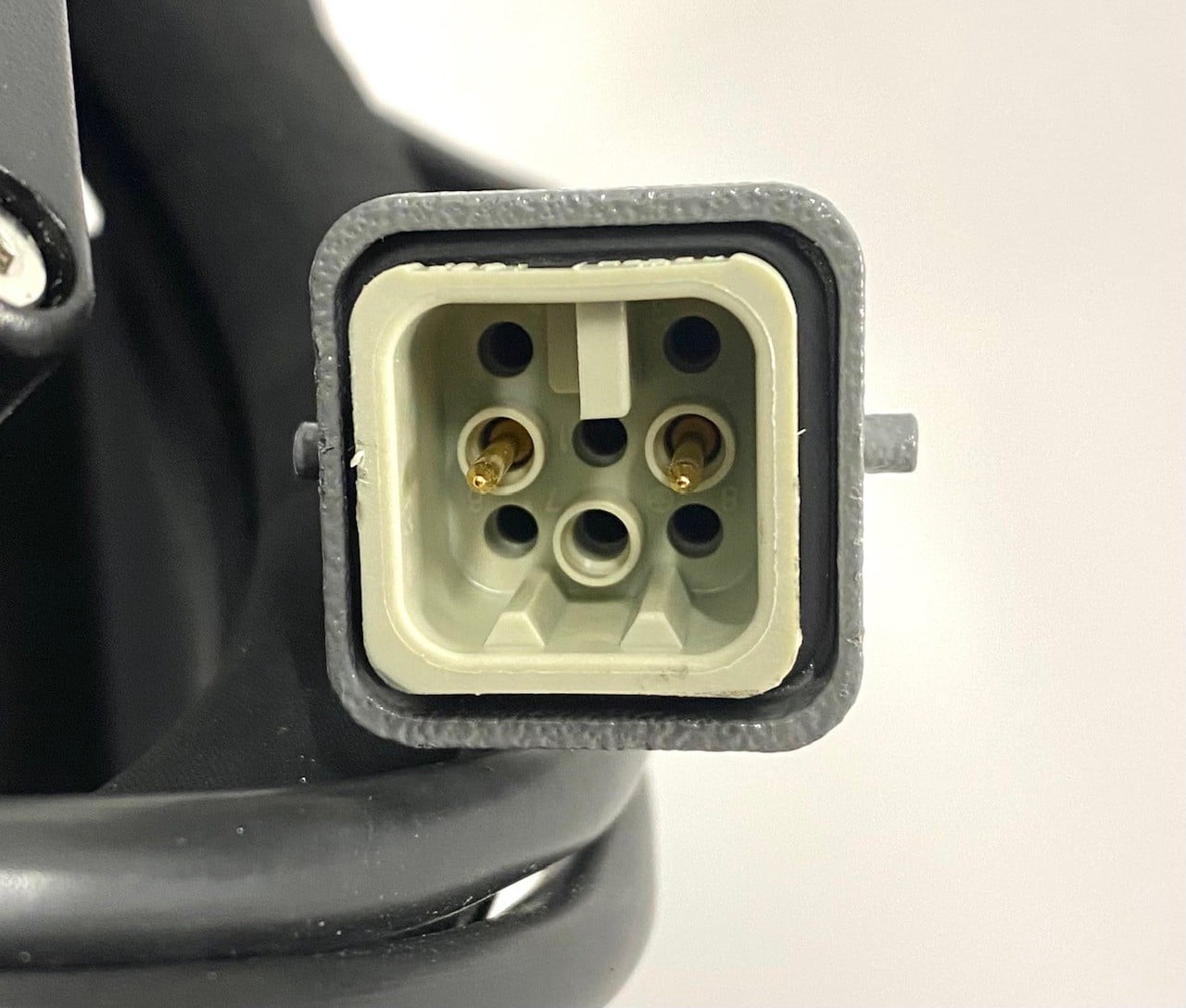 marco_up6_th_8-25 -4-