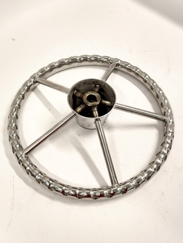 bostonwhaler_steeringwheel_fo_9123 -4-