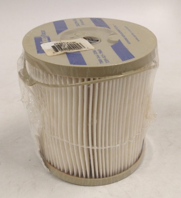 parkerracor_2040tmor_fo_101823 -1-