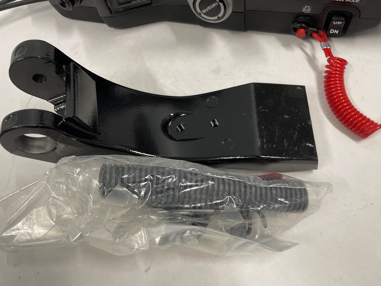 NEW Suzuki 6300288L210EP, Tiller Handle Black , DF40A / DF50A