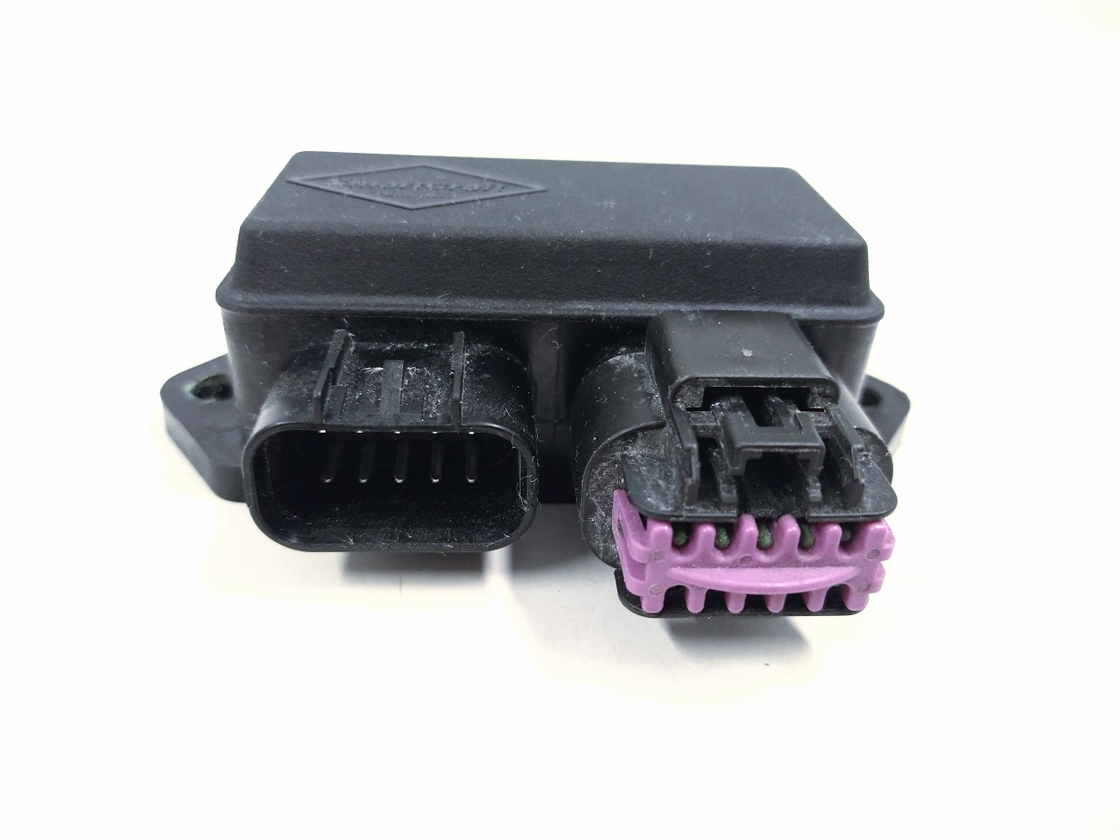 Mercury Smartcraft 878492A14, 4 Way Junction Box Max Marine Outlet