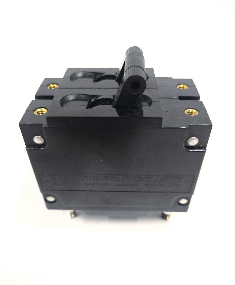 carlingswitch_ca2b034630121c_fo_121323 -4