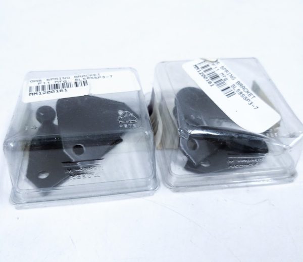 attwood-sl40bp3-7-black-flat-with-10mm-ball-mounting-bracket-2-pack-felix-ommo33069-20240115-120949-736887
