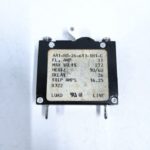 carling-switch-aa1-b0-26-613-1b1-c-circuit-breaker-switch-13-amp-3-pack-felix-ommo33069-20240102-111121-870674