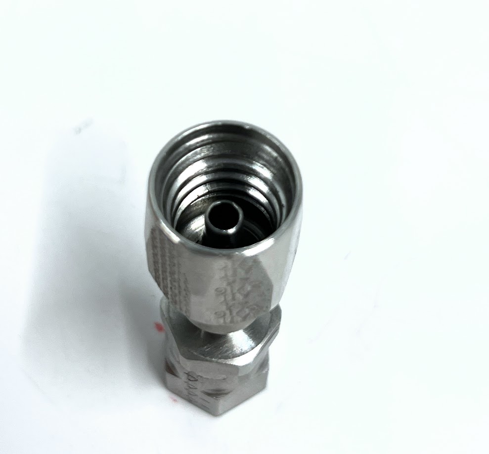 4140 Plate Steel Eaton Weatherhead 9205X2X2 Carbon Steel Fitting
