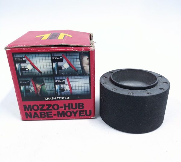 momo-13214111111-steering-wheel-hub-adapter-felix-ommo33069-20240115-113536-284065