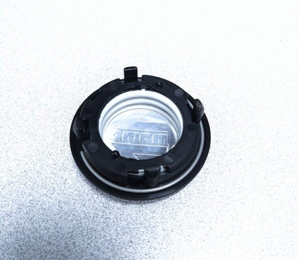momo-steering-wheel-horn-button-felix-ommo33069-20240117-085721-453966