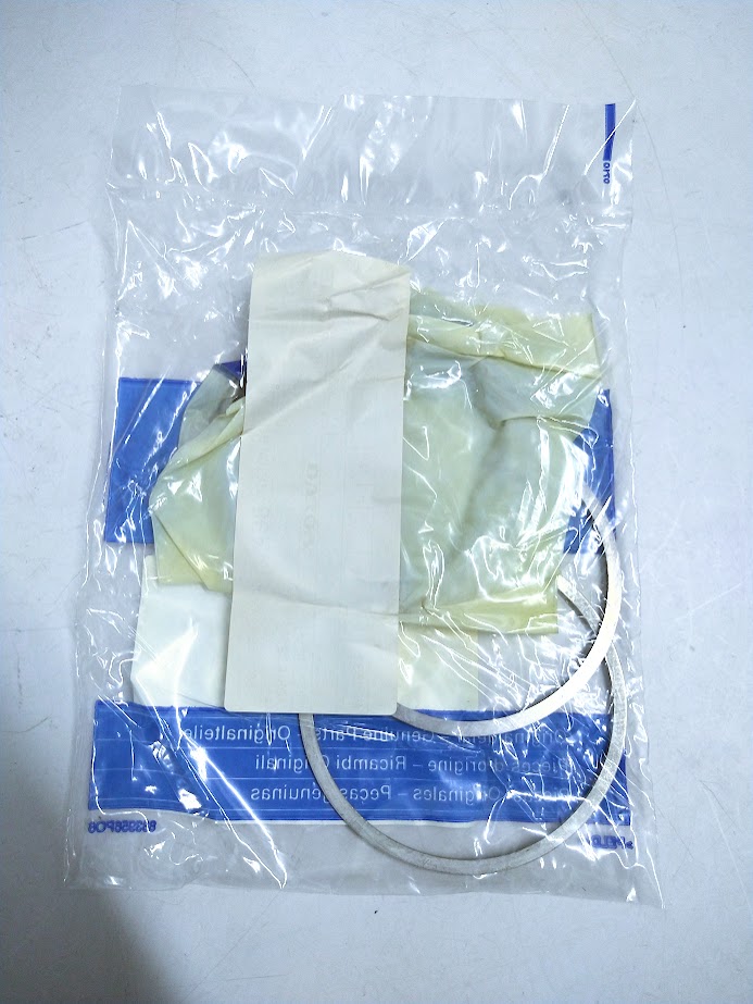 new-volvo-penta-875498-piston-ring-set-oem-felix-ommo33069-20240108-110244-553174