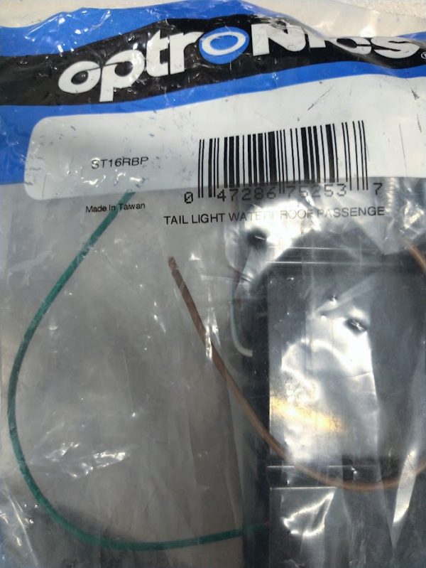 optronics-st16rbp-waterproof-passenger-side-marine-tail-light-felix-ommo33069-20240117-122632-361959