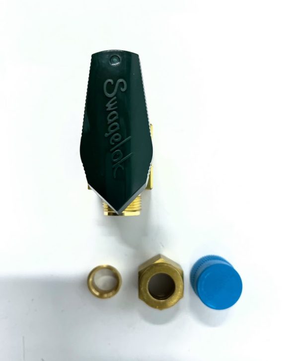 swagelok-b-8p6t1-valve-quarter-turn-brass-brandon-y-20240117-155122-234869