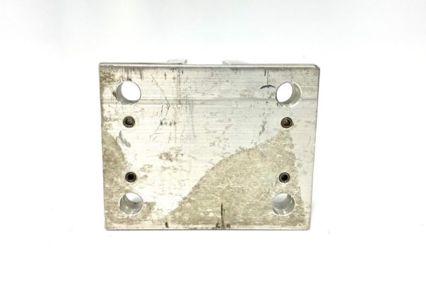 teleflex-360010-mounting-bracket-and-pin-todd-h33069-20240111-152436-921805