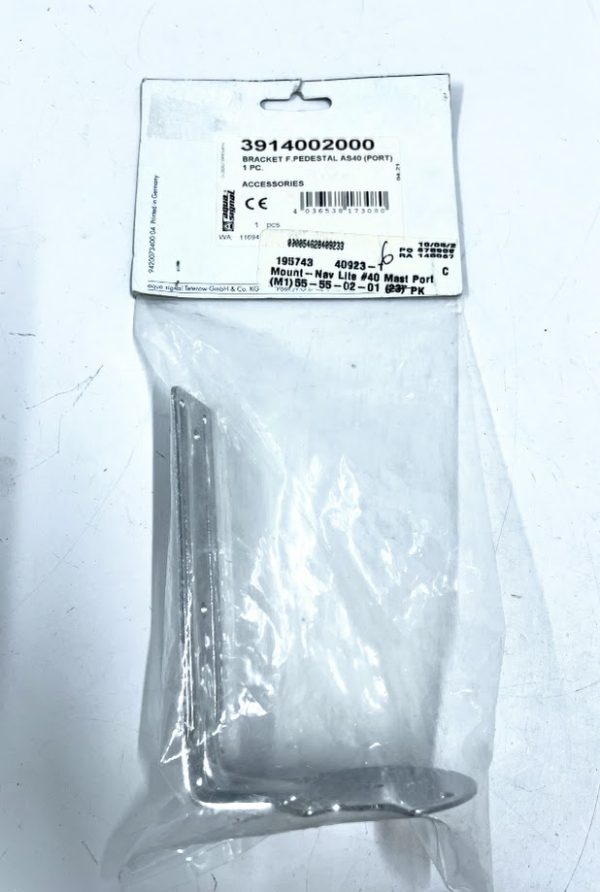 aqua-signal-3914002000-portside-nav-light-bracket-brandon-y-20240228-140804-533361