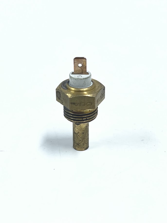 Volvo Penta 833927, Temperature Sensor - Max Marine Outlet