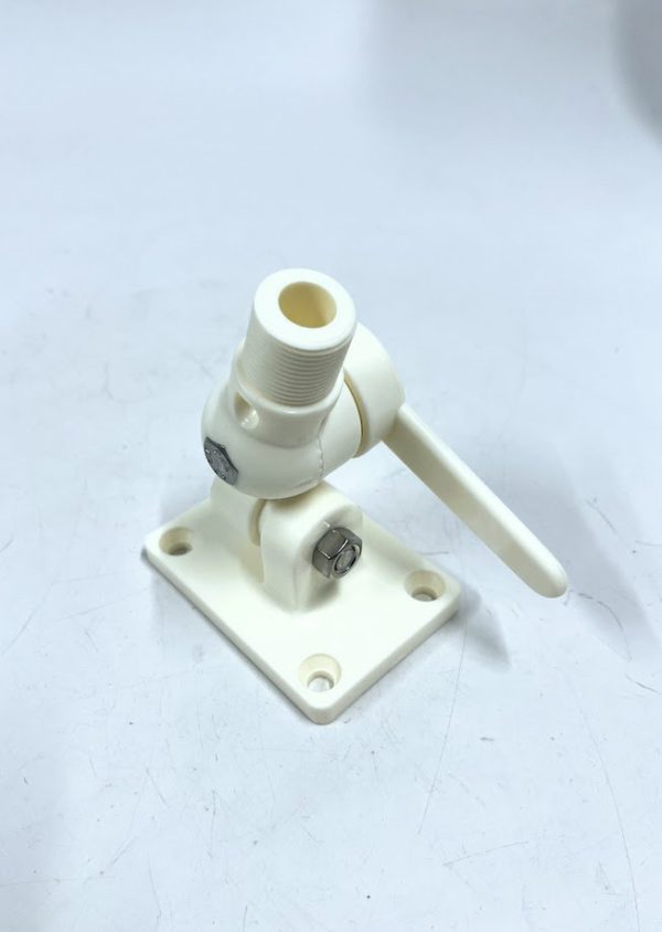 west-marine-1986645-dual-axis-ratchet-mount-nylon-white-brandon-y-20240222-164737-647422