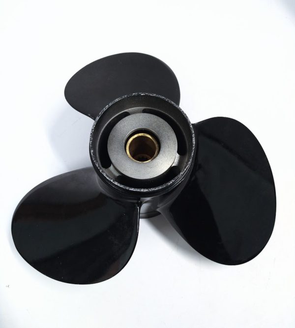 yamaha-3-x-13-75-x-13-black-aluminum-propeller-felix-ommo33069-20240212-124454-243177