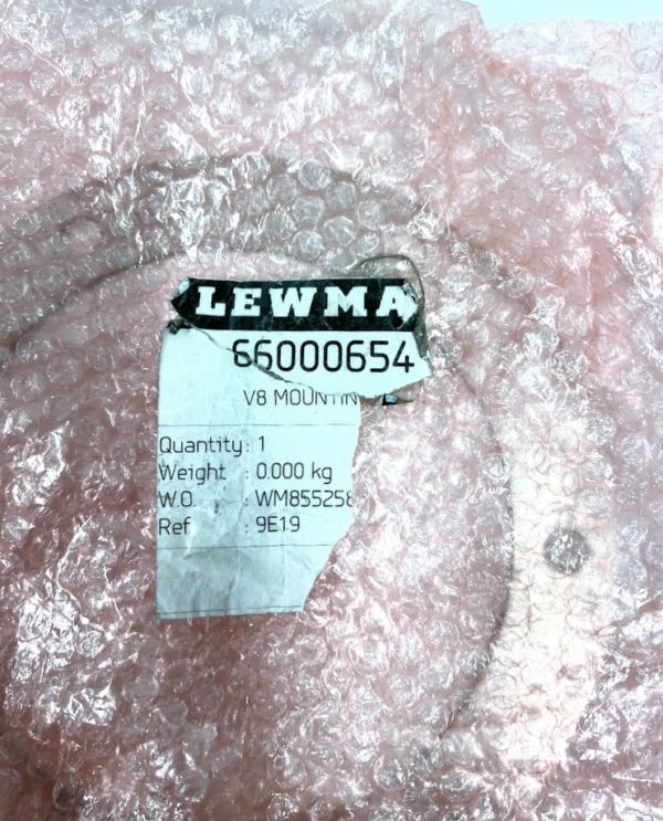 lewmar-66000654-v8-mounting-kit-brandon-y-20240301-151218-658598