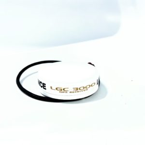 lowrance-003-7083-00-lgc-3000-gps-receiver-with-bracket-hardware-brandon-y-20240319-094112-816752