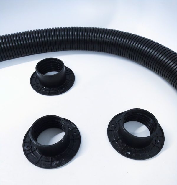 quicksilver-32-8590555-60-inch-hose-with-3-flange-base-connectors-felix-ommo33069-20240312-114729-210451